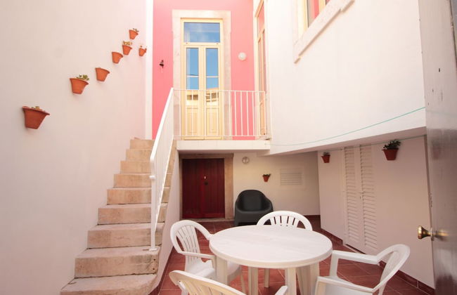 Old Town House in Figueira da Foz Near Beach - Foto 20