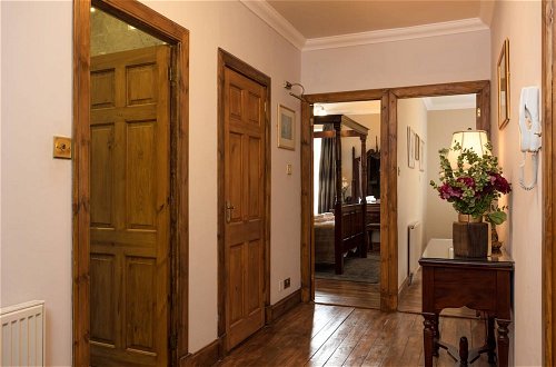 Photo 2 - Blackfriars Residence - Beautiful Home