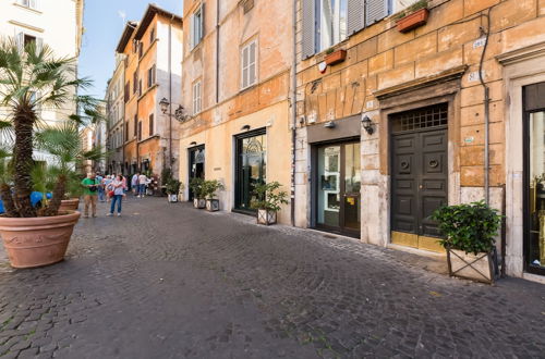 Photo 1 - Piazza Navona-Coronari House