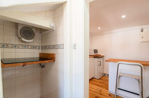 Photo 11 - Attic Apartment With Balcony in Bairro Alto