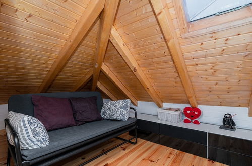 Photo 15 - Attic Apartment With Balcony in Bairro Alto