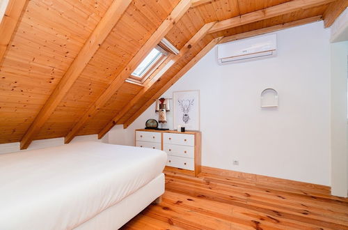 Photo 2 - Attic Apartment With Balcony in Bairro Alto