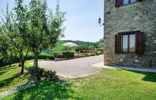 Pet-friendly Villa With Pool - Photo 19