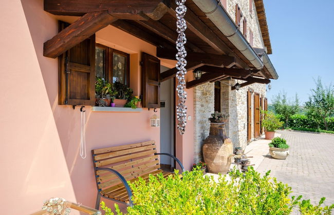 Pet-friendly Villa With Pool - Photo 20