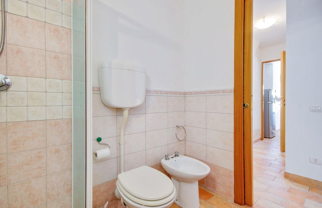 Pet-friendly Villa With Pool - Photo 29