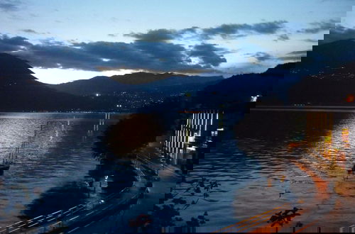 Photo 35 - Apartment by Lake Iseo With Stunning Views