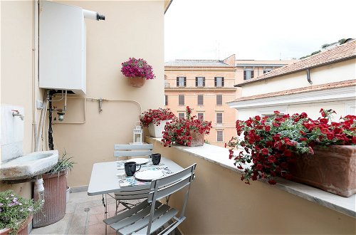 Photo 18 - Vatican Stylish Apartment
