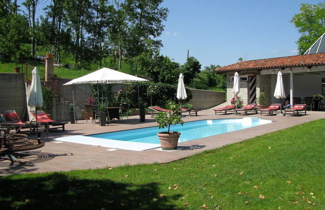 Mansion in Langhe With Pool and Winery Charm - Foto 12