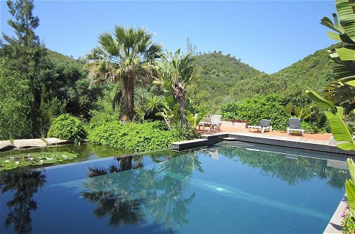 Foto 19 - Stylish Villa With Private Swimming Pool