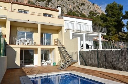Foto 13 - Casa con piscina y bonitas vistas al mar
