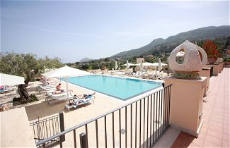 Photo 1 - Sun House con piscina by Wonderful Italy
