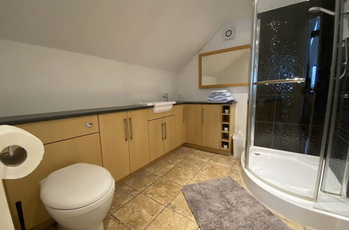 Photo 12 - Spacious One Bed Deluxe Apartment in Daventry