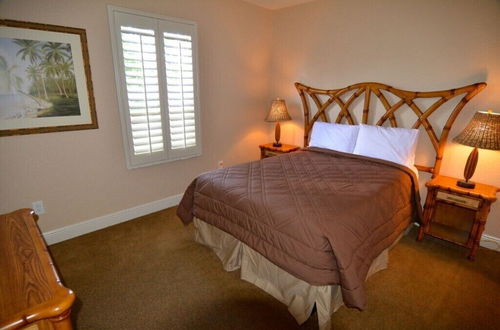 Photo 3 - 3500cal Stunning Town Home In Regal Plams