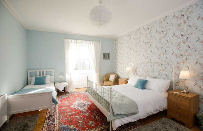 Byrness House - Foto 1
