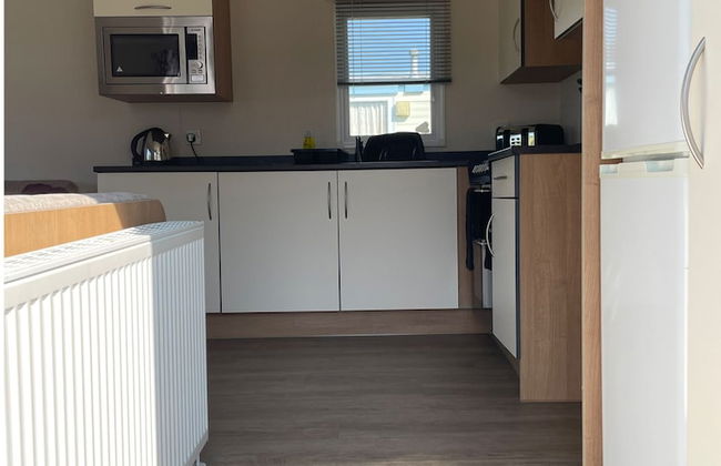 Caravan - Sleeps 6 & Parking - Foto 12