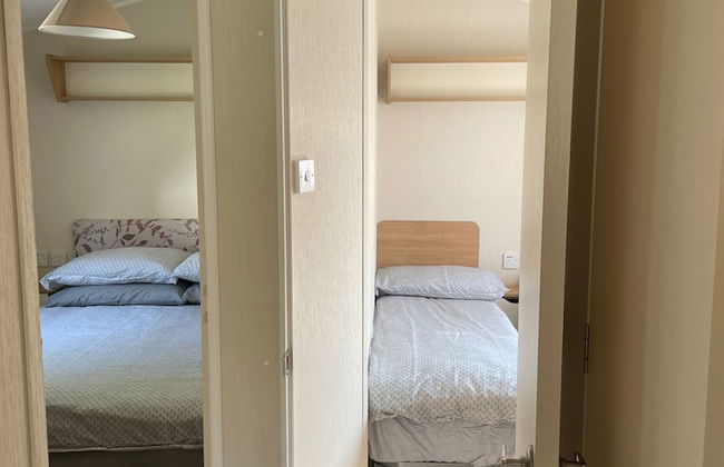 Caravan - Sleeps 6 & Parking - Foto 6