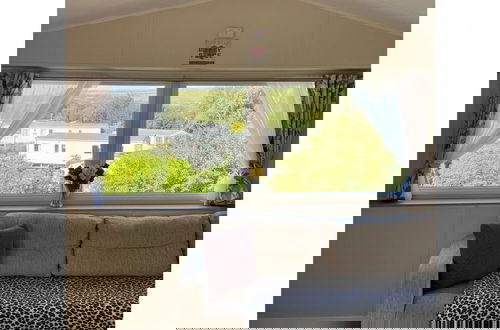 Photo 19 - Caravan - Sleeps 6 & Parking