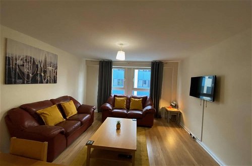 Foto 9 - Remarkable 2-bed Apartment in Glasgow
