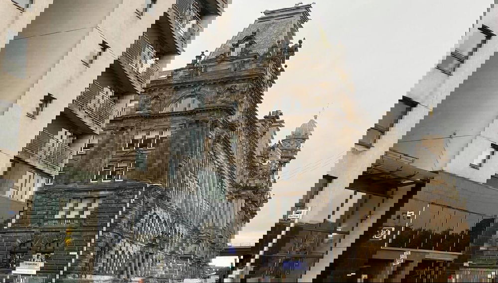 Primary image