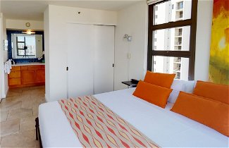 Photo 3 - Artsy 32nd Floor Condo with Modern Furnishings & Gorgeous Ocean Views by Koko Resort Vacation Rentals