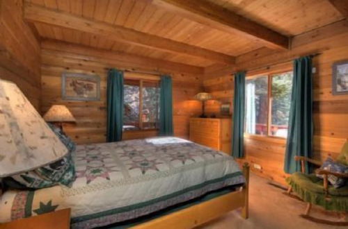 Photo 2 - Fairway Family Cabin