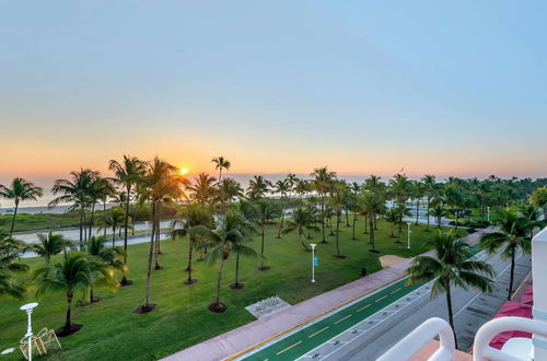 Photo 27 - Hilton Vacation Club Crescent on South Beach Miami