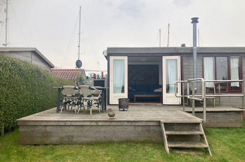 Photo 38 - Special Holiday Home 'valentina' at the Waterfront of Lauwerslake With Sauna