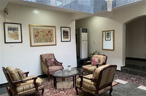 Foto 3 - Inkova apartment and suites