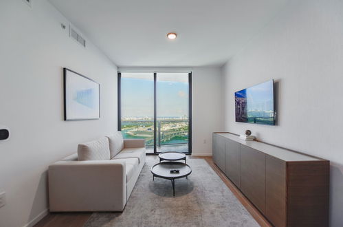 Photo 9 - Captivating Bayside Apartment Retreat