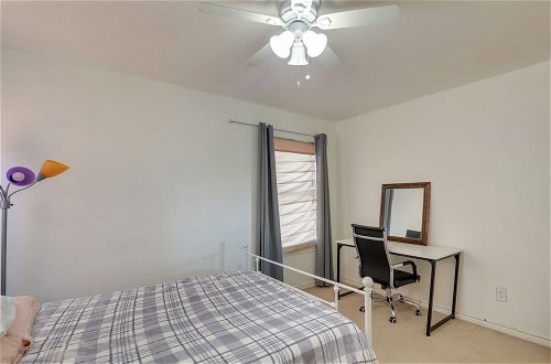 Photo 5 - Family-friendly Irving Townhome w/ Yard