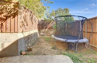Photo 2 - Family-friendly Irving Townhome w/ Yard
