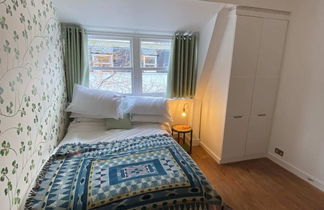 Photo 2 - Modern 1BD Farmhouse-style Flat - Dalston