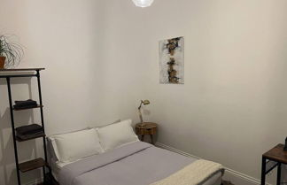 Photo 2 - Modern and Spacious 2 Bedroom Flat Near Shoreditch