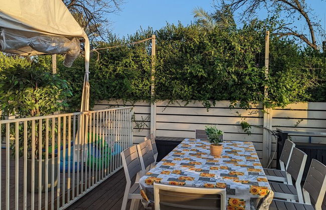 Villa BaGalil 5BR Retreat by Sea N' Rent - Foto 44