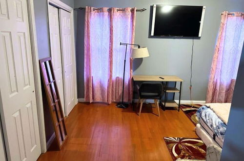 Photo 3 - Room B Near EWR Airport Penn Station