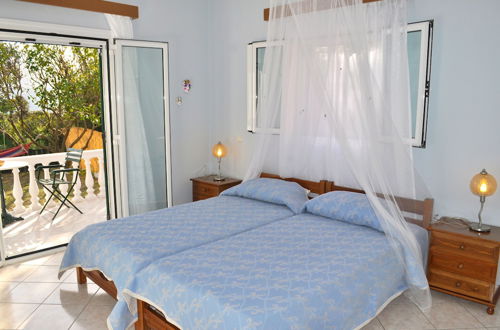 Photo 3 - Holiday Beach House Ritsa am Agios Gordios, Corfu