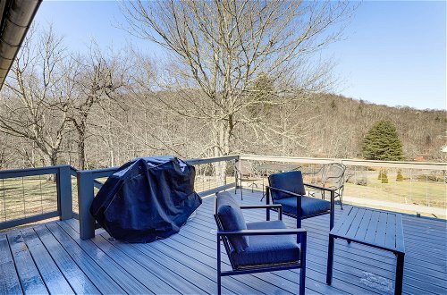 Photo 10 - Beautiful Blowing Rock Home w/ Private Deck