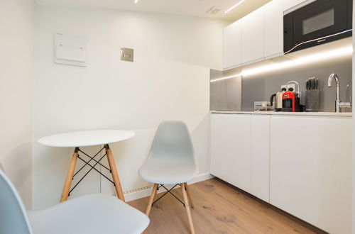 Photo 20 - StayPrime Fitzrovia Serviced Apartments