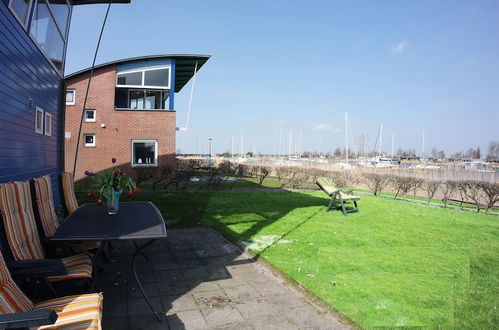 Foto 18 - 6 Pers Lakefront House Anne With a Nice View of the Lauwersmeer