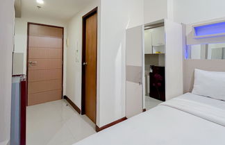 Photo 2 - Relaxing Studio Room Vida View Makassar Apartment