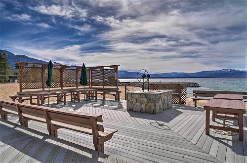 Foto 12 - Lake Tahoe Shoreside Retreat: Stunning Lake Views