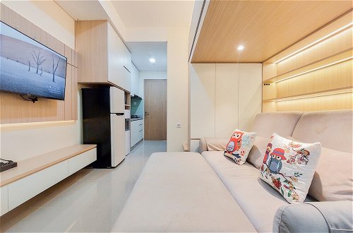 Photo 9 - Good Choice And Homey Studio Apartment B Residence