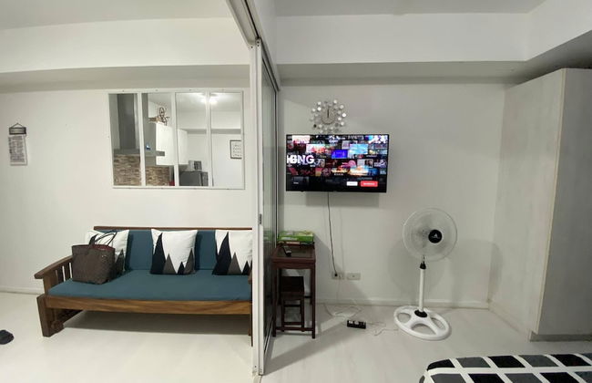 Stay At Azure urban beach residents - Photo 6