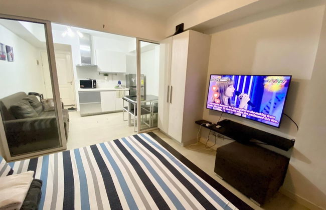 Stay At Azure urban beach residents - Photo 14