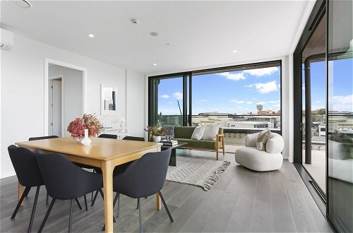 Foto 6 - Enfield Sky- Brand New Penthouse