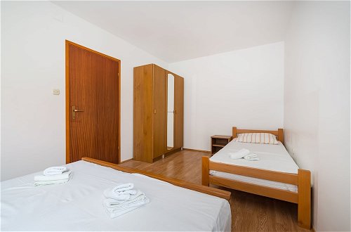 Photo 2 - Nice Apartment Silvia 2 for 4 Persons