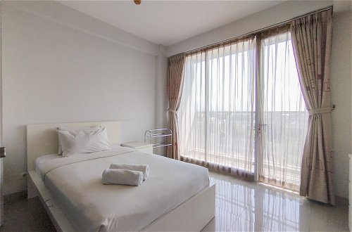 Foto 9 - Nice And Comfy 1Br At Dago Suites Apartment