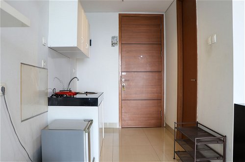 Photo 19 - Nice And Comfy 1Br At Dago Suites Apartment