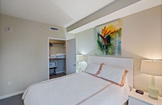 Photo 2 - Global Luxury Suites San Jose Downtown