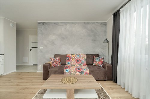 Photo 24 - Apartment for 6 in Poznan by Renters